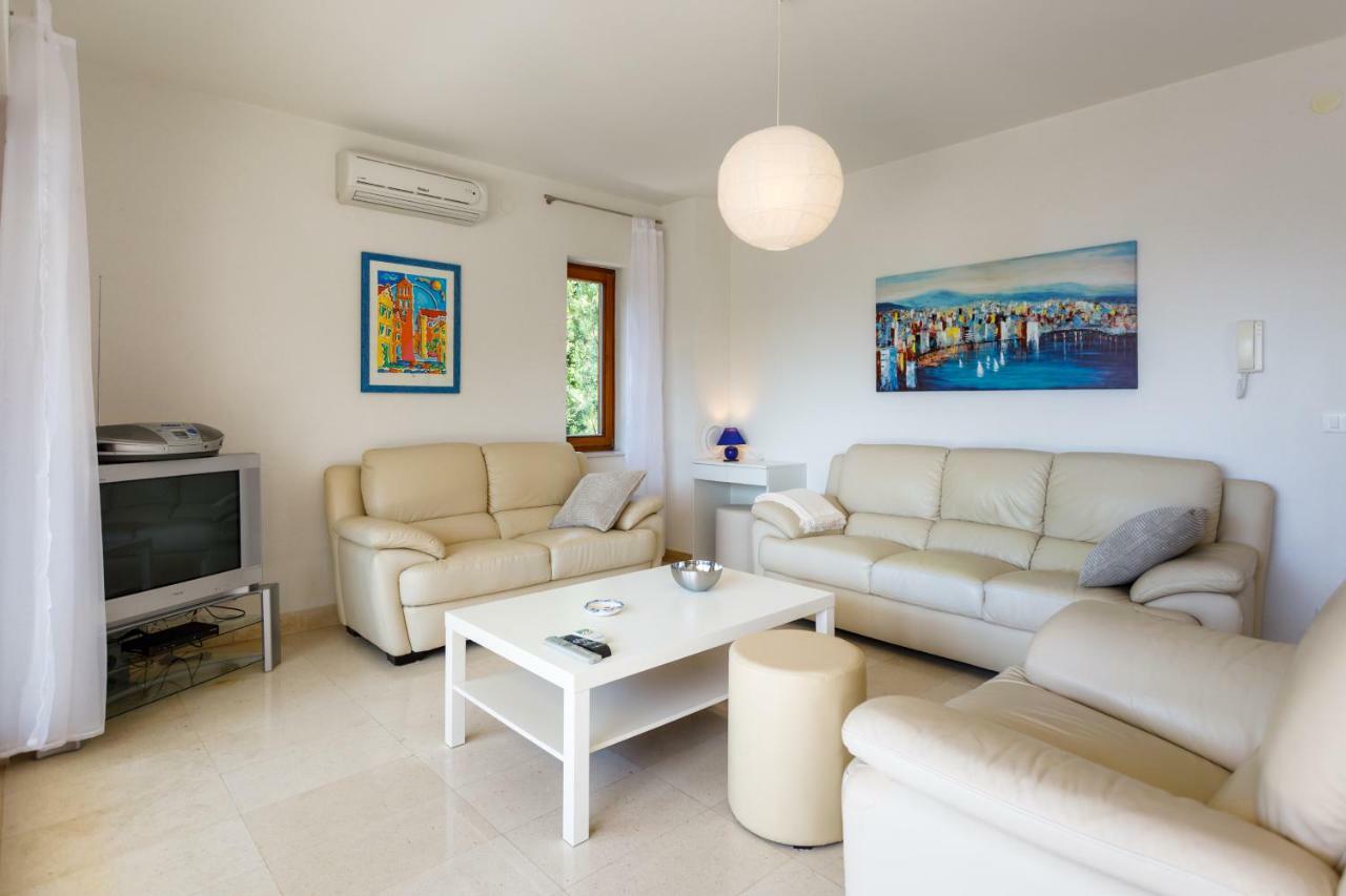Apartman Jezevac Krk Town Exterior photo