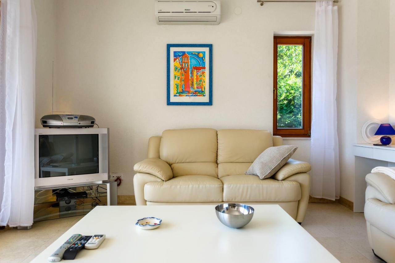 Apartman Jezevac Krk Town Exterior photo